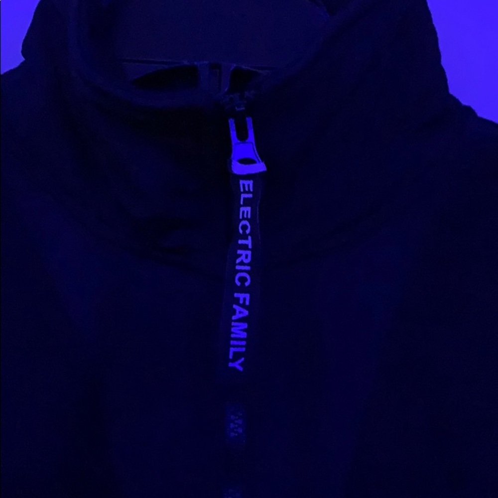 KAZOKU Electric Family pullover - Picture 3 of 4